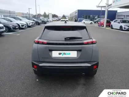 Photo 28 Peugeot 2008  BlueHDi 130 S&S EAT8