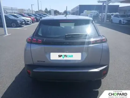 Photo 28 Peugeot 2008  100 S&S BVM6