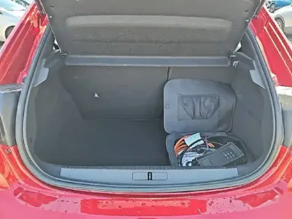Photo 5 Peugeot 208  Electrique 50 kWh 136ch