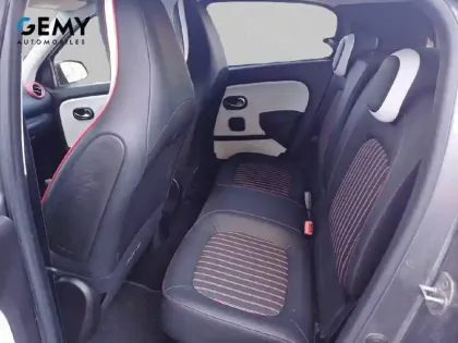 Photo 9 Renault Twingo  III Achat Intégral - 21