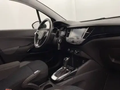 Photo 8 Opel Crossland X  1.2 Turbo 110 ch BVA6