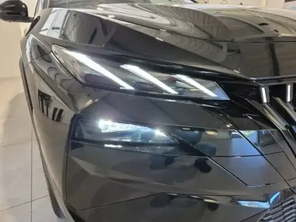 Photo 15 Peugeot 408  Hybrid 145 e-DCS6