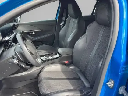 Photo 10 Peugeot 208  PureTech 130 S&S EAT8