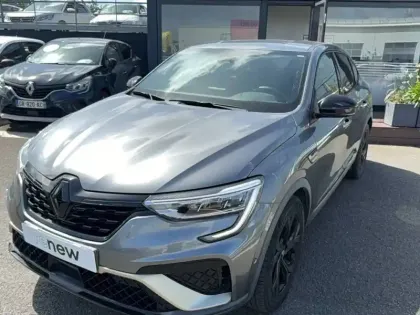 Photo 19 Renault Arkana  E-Tech hybride 145 - 22