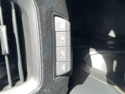 Photo 5 Renault Arkana  E-Tech hybride 145 - 22