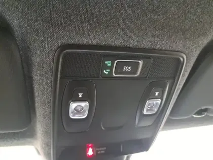 Photo 41 Renault Captur  E-Tech full hybrid 145 ch