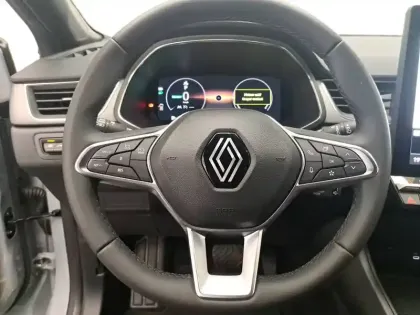 Photo 33 Renault Captur  E-Tech full hybrid 145 ch