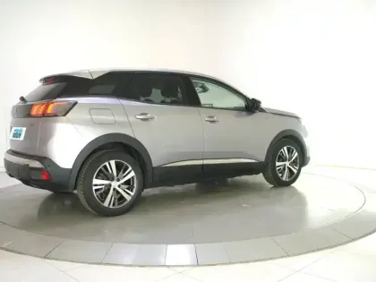 Photo 7 Peugeot 3008  Hybrid 225 e-EAT8