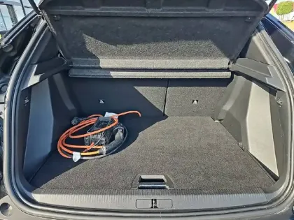 Photo 5 Peugeot 2008  Electrique 136 ch