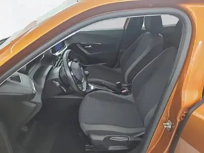Photo 10 Peugeot 2008  PureTech 100 S&S BVM6