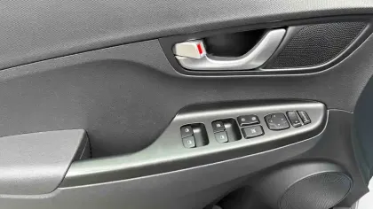 Photo 18 Hyundai Kona  Electrique 39 kWh - 136 ch