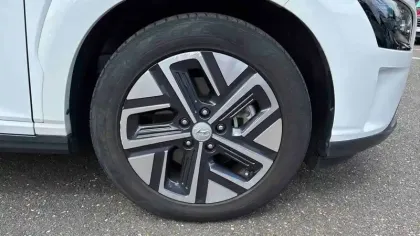 Photo 19 Hyundai Kona  Electrique 39 kWh - 136 ch