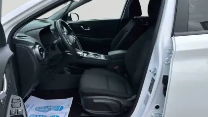 Photo 11 Hyundai Kona  Electrique 39 kWh - 136 ch