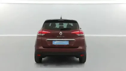 Photo 12 Renault Scenic  dCi 110 Energy EDC