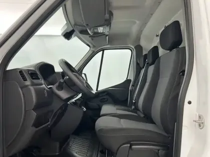 Photo 17 Renault Master  FGN TRAC F3500 L2H2 BLUE DCI 135