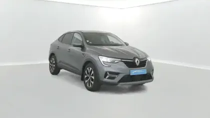 Photo 16 Renault Arkana  E-Tech hybride 145 - 22