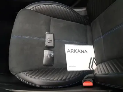 Photo 40 Renault Arkana  E-Tech full hybrid 145 GSR2