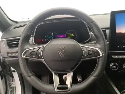 Photo 32 Renault Arkana  E-Tech full hybrid 145 GSR2