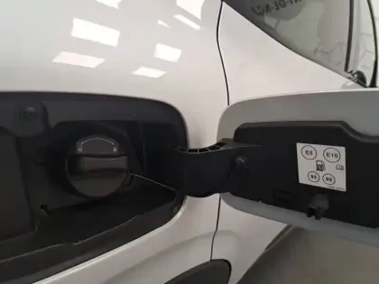 Photo 20 Renault Arkana  E-Tech full hybrid 145 GSR2