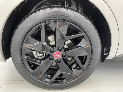 Photo 18 DS DS 4  Hybride E-Tense 225 EAT8