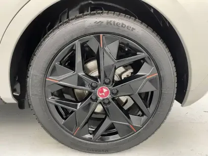Photo 15 DS DS 4  Hybride E-Tense 225 EAT8