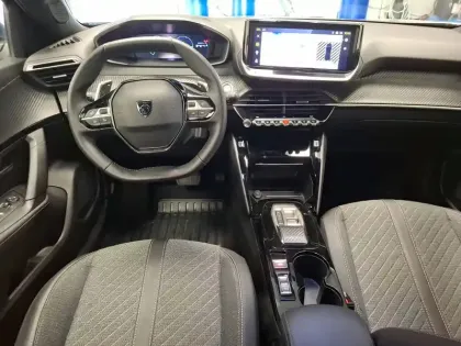 Photo 28 Peugeot 2008  Hybrid 145 e-DCS6