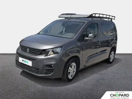 Photo Peugeot Partner Asphalt