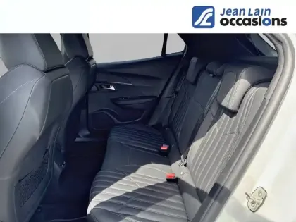 Photo 16 Peugeot 2008  PureTech 130 S&S EAT8