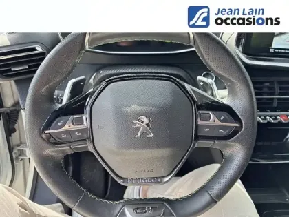Photo 11 Peugeot 2008  PureTech 130 S&S EAT8