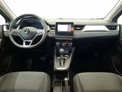 Photo 10 Renault Captur  E-Tech full hybrid 145