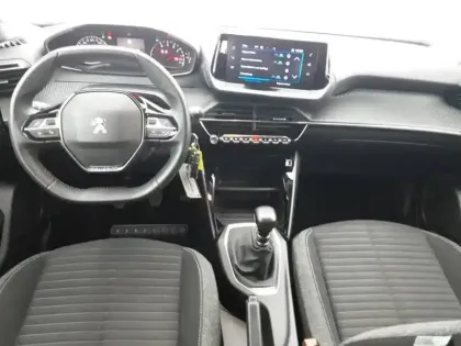 Photo 5 Peugeot 2008  PureTech 100 S&S BVM6
