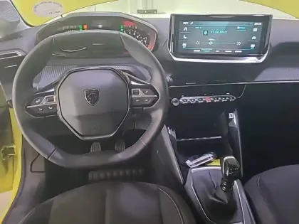 Photo 9 Peugeot 208  PureTech 100 S&S BVM6