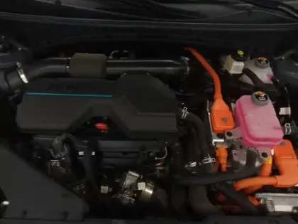 Photo 24 Hyundai Tucson  1.6 T-GDI 230 Hybrid BVA6