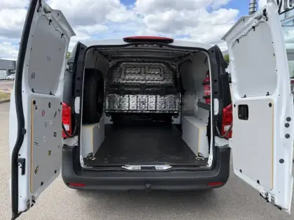 Photo 12 Mercedes Vito  FOURGON 114 CDI COMPACT BVA RWD