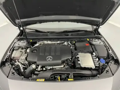 Photo 19 Mercedes Classe A  200 d