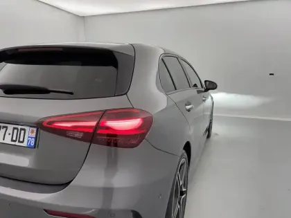 Photo 33 Mercedes Classe A  200 d