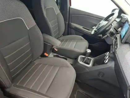 Photo 8 Dacia Jogger  TCe 110 5 places