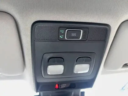 Photo 32 Renault Clio  E-Tech full hybrid 145