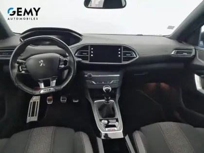 Photo 7 Peugeot 308  SW PureTech 130ch S&S BVM6