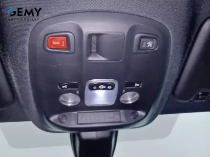Photo 14 Peugeot 308  SW PureTech 130ch S&S BVM6