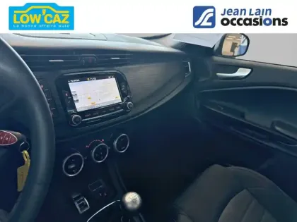 Photo 17 Alfa Romeo Giulietta  Série 2 1.4 TJet 120 ch S&S