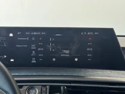 Photo 19 Peugeot 3008  Hybrid 145 e-DCS6