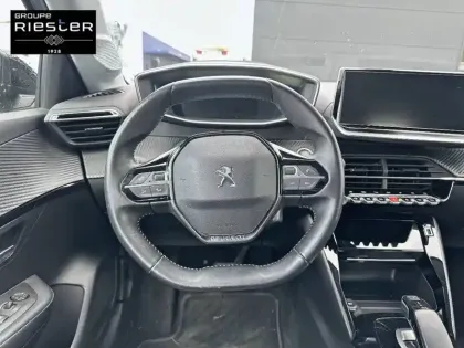Photo 8 Peugeot 208  Electrique 50 kWh 136ch
