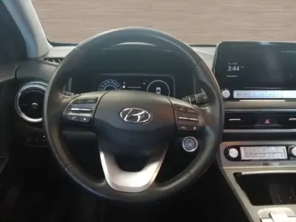 Photo 11 Hyundai Kona  Electrique 64 kWh - 204 ch