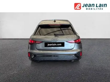 Photo 13 Audi A3  Sportback TFSI e Hybride rechargeable 204 S tronic 6