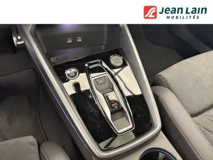 Photo 16 Audi A3  Sportback TFSI e Hybride rechargeable 204 S tronic 6