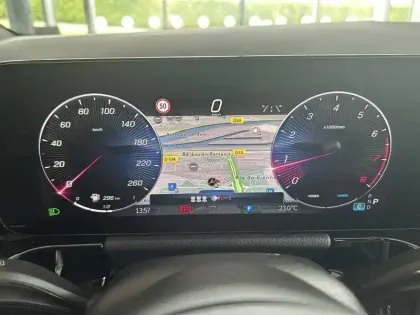Photo 6 Mercedes GLA  180 7G-DCT