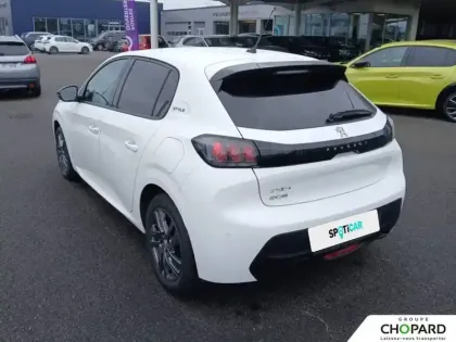 Photo 29 Peugeot 208  PureTech 75 S&S BVM5