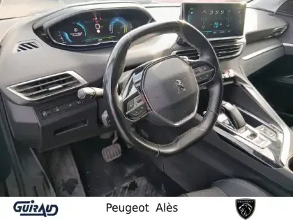 Photo 8 Peugeot 3008  Hybrid 225 e-EAT8