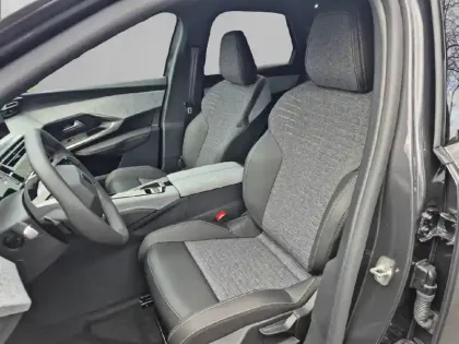 Photo 10 Peugeot 3008  Hybrid 145 e-DCS6